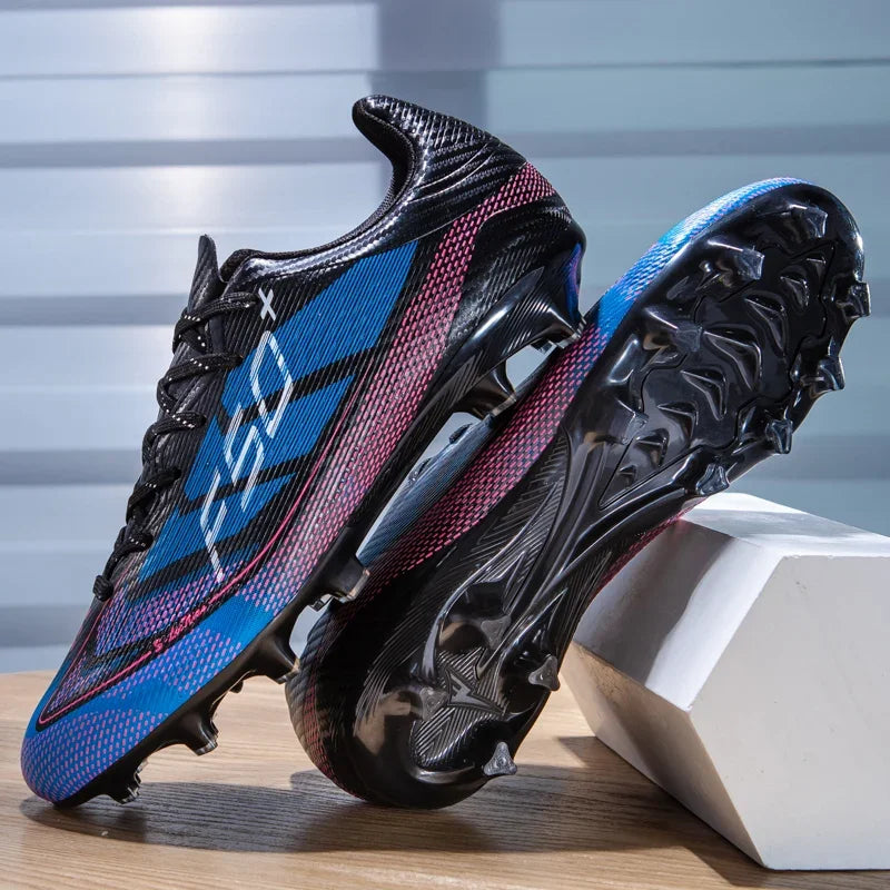 Nouvelles chaussures de football pour hommes, chaussures de soccer pour terrain en herbe, chaussures d'entraînement, chaussures de sport ultralégères, chaussures de match professionnelles, baskets antidérapantes unisexes.