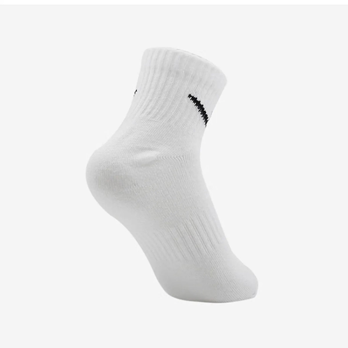 Nike Socks Nike Basketball Thickened Socks Sports Long Socks with Dri-FIT Technology for Breathability 3-Pack SX7667-100