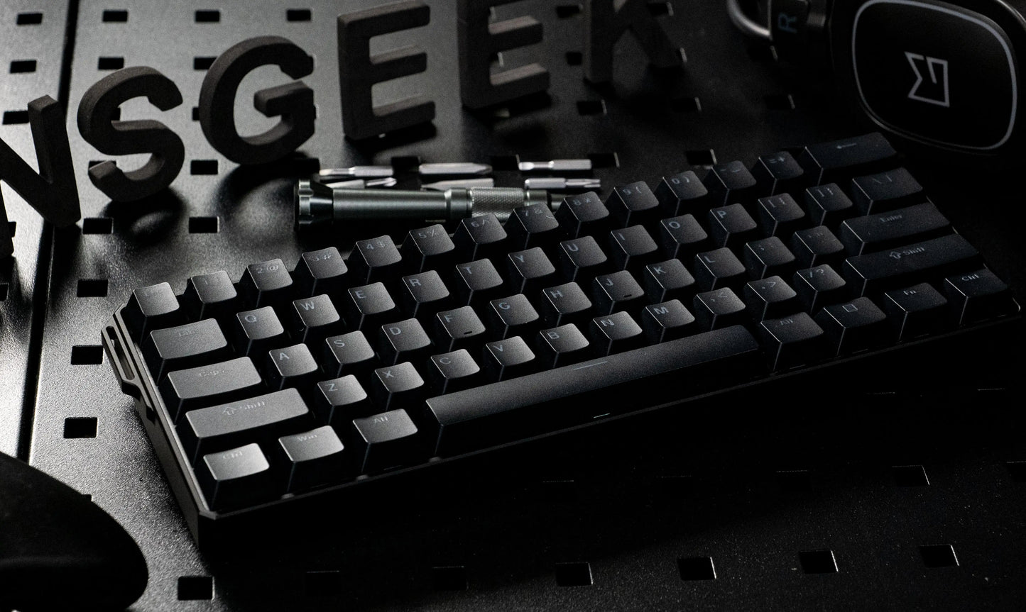 Akko MonsGeek FUN60 mechanische Tastatur mit Magnetschaltern, 60% Gaming-Tastatur, Rapid Trigger 0.01mm, 8K ARGB, HE/TMR Custom-Tastatur