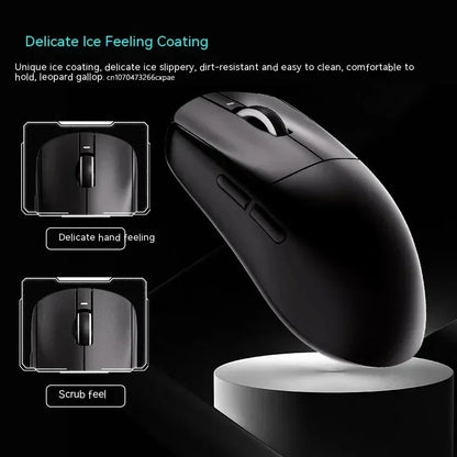 Mouse wireless VXE Dragonfly R1 Pro cu senzor Paw3395, Nordic 52840, 2khz, Smart Speed X, latență redusă, pentru birou, gamer și PC gaming