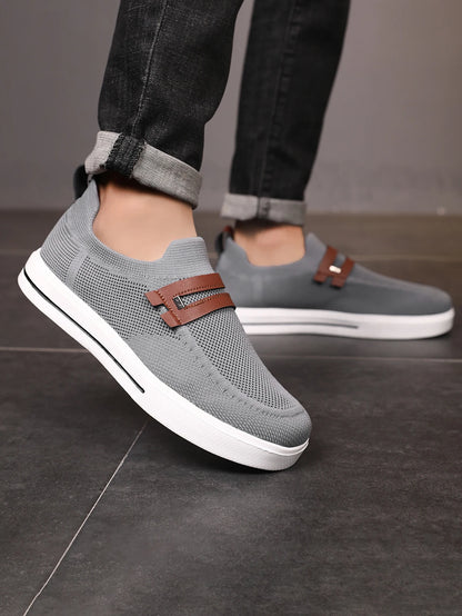New Men Sports Shoes Mesh Breathable Casual Shoes Outdoor EVA Soft-Soled Walking Shoes Lightweight Comfortable Men Sports Shoes