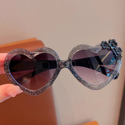 Baby Girls Cute Acrylic Heart Shape Flowers UV400 Sunglasses Children Outdoor Sun Protection Sunglasses Kids Sun Glasses