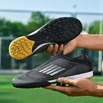 Nouvelles chaussures de football pour hommes, crampons de sport d'extérieur pour garçons et adultes, bottes de football d'entraînement respirantes, antidérapantes, à crampons longs, confortables