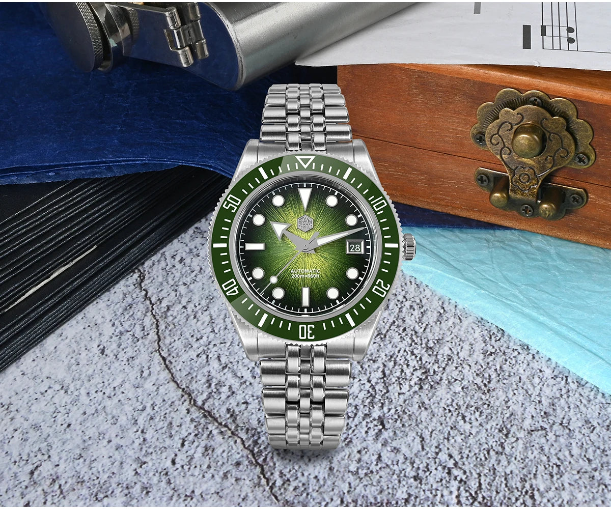 San Martin 40mm Men's Luxury Diver Watch Miyota 9015 Enamel Sunburst Dial Automatic Mechanical Wristwatch Waterproof 200m SN0148