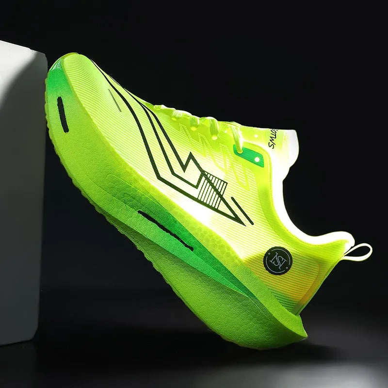 Men Running Shoes High-Quality Professional Training Lightweight Wear-Resistant Sports Flat Casual Sneakers for Men