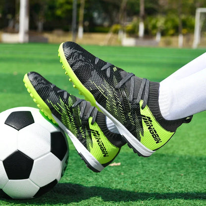 New Men Football Boots Professional Soccer Shoes Cleats Futsal Women Unisex Ultralight Hot Sale High-quality TF/FG Sneakers