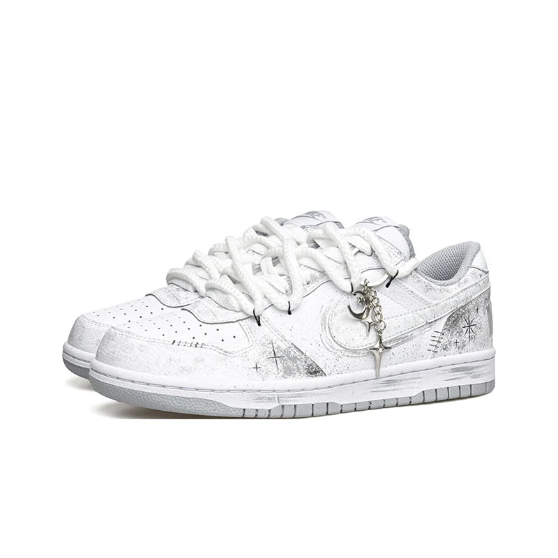 Персонализирани маратонки Nike Dunk Low „Wao“ – специална версия в подаръчна торбичка, High Street, деконструирани, ръчно рисувани, с ориенталски градиент, за мъже