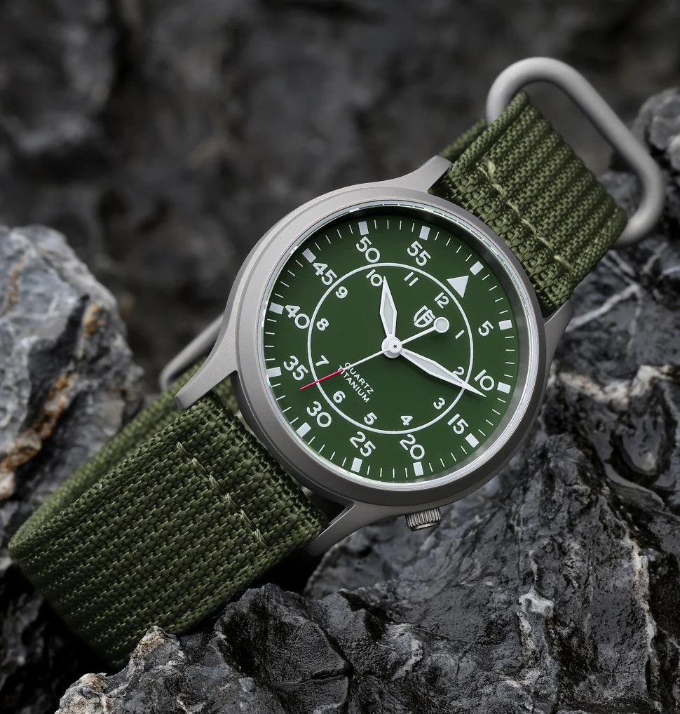 BERNY Titanium herenhorloge met kwartsmechanisme, AR-coating, saffierglas, modieus polshorloge, lichtgevend, VH31, ultradun polshorloge, waterdicht tot 5 ATM