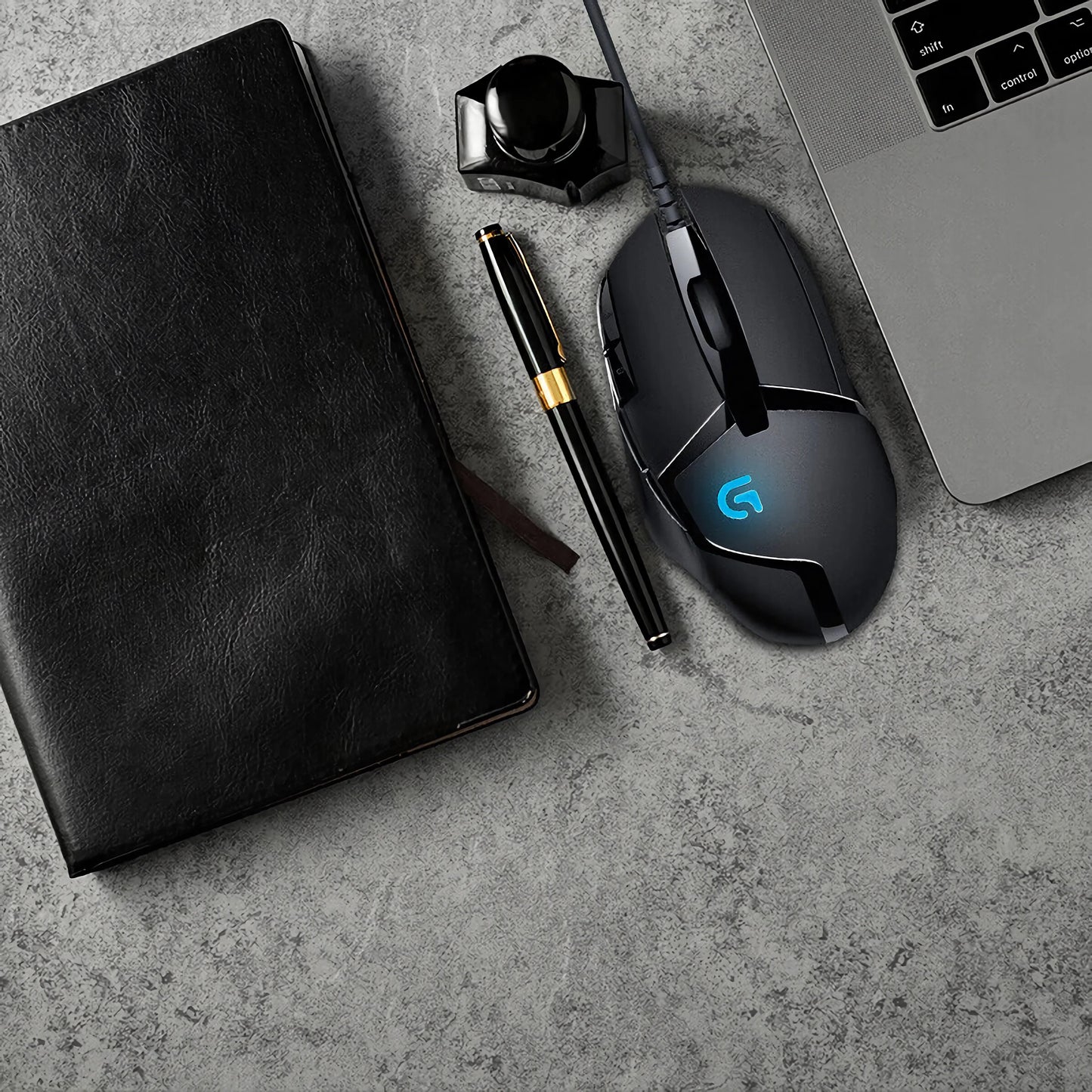 Logitech (G) G402 Gaming Mouse Wired Mouse E-sports Mechanical Macro Programming Mouse CSGO Chicken Dinner Computer Competitive