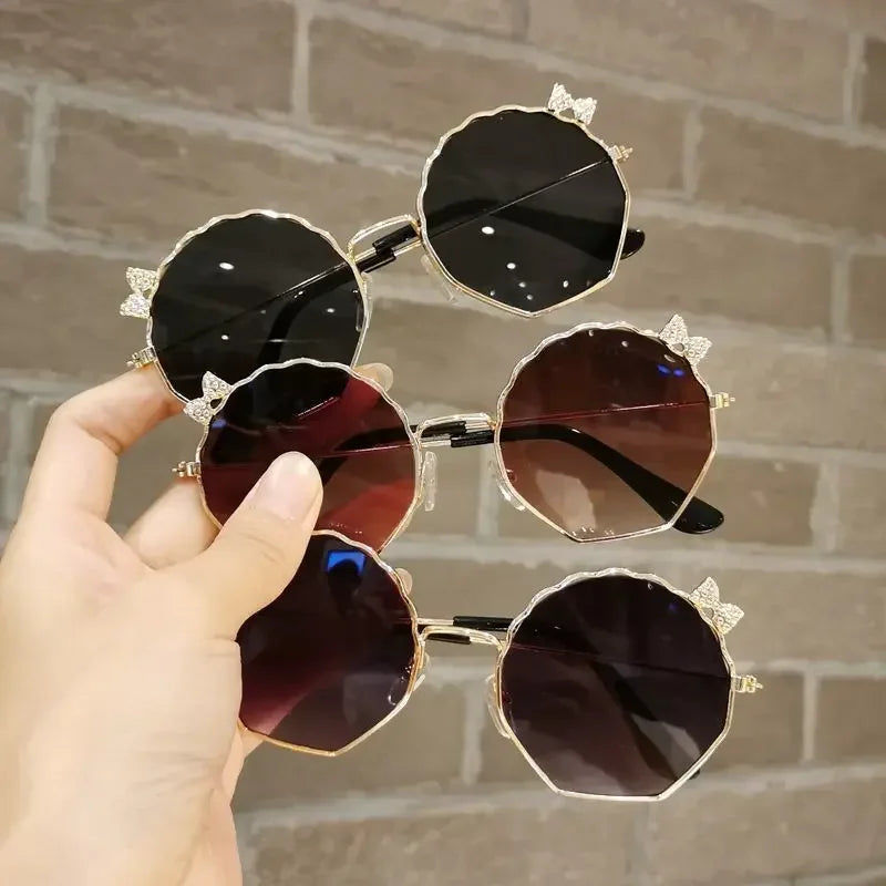New Fashion Children's Sunglasses Boys and Girls Anti-UV Sun Glasses Baby Cute Bow Little Girl Shell Glasses Metal Frame Eyewear