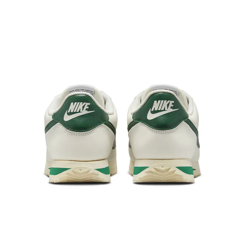 NIKE W CORTEZ Scarpe da skateboard da donna Sneakers Comode e traspiranti in cotone, modello low-top da donna