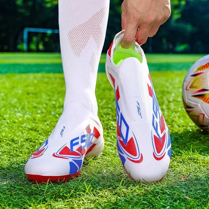 Nouvelles Chaussures de Football pour Hommes – Crampons d'Extérieur pour Entraînement sur Gazon – Baskets Mi-Montantes Légères Antidérapantes de Haute Qualité – Meilleures Ventes