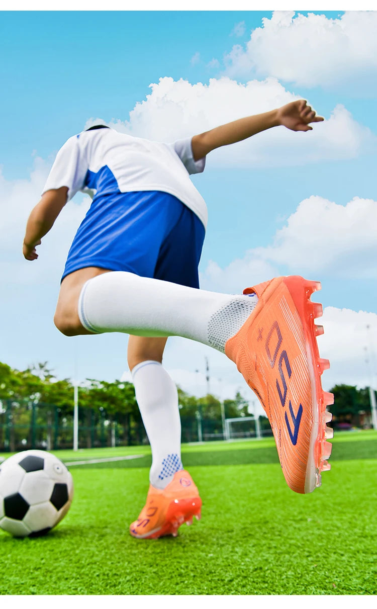 Nouvelles chaussures de football pour hommes, crampons pour terrain gazonné, chaussures de futsal confortables, chaussures de football pour terrain synthétique, chaussures de sport ultralégères, antidérapantes, pour adul
