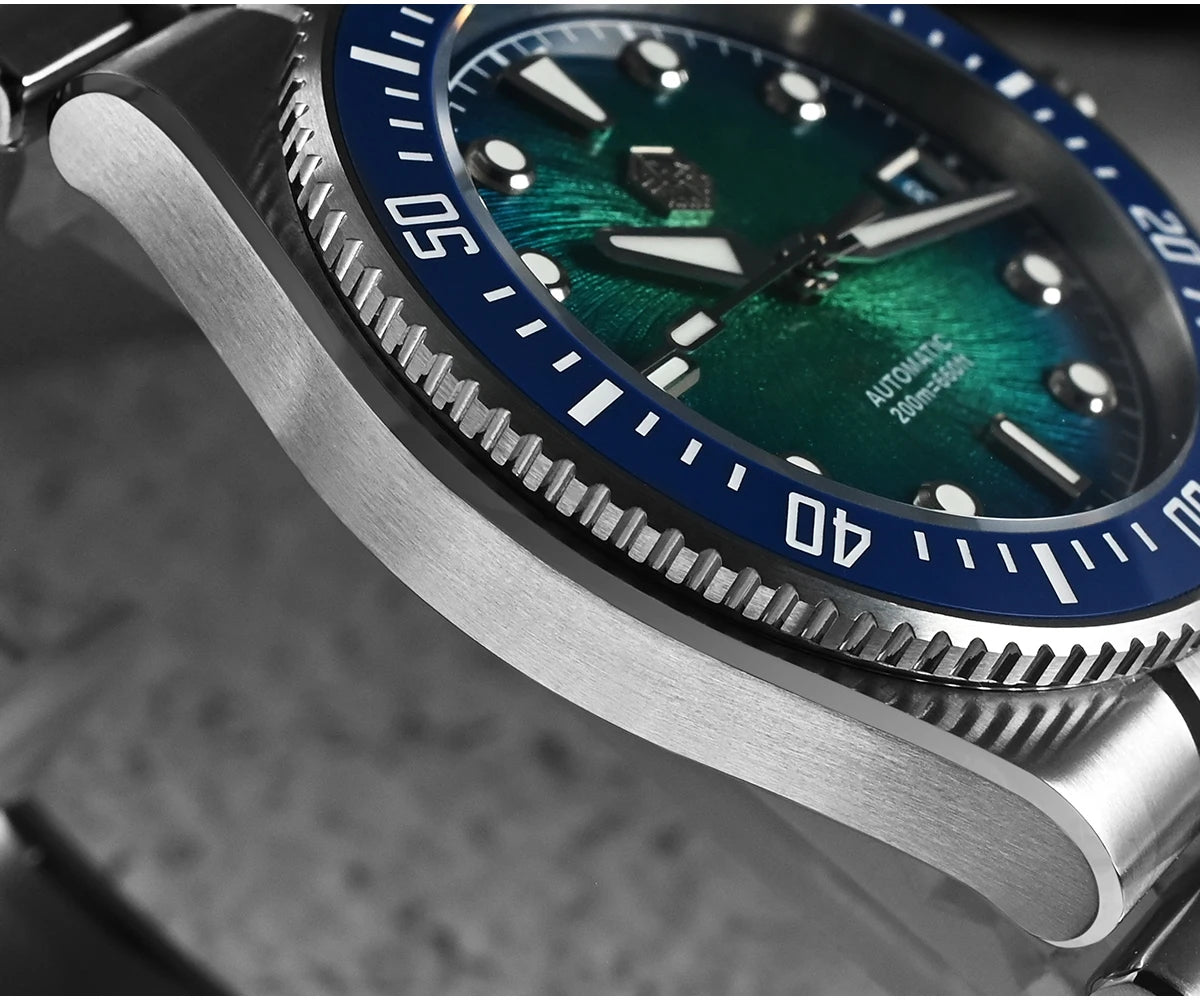 San Martin 40mm Men's Luxury Diver Watch Miyota 9015 Enamel Sunburst Dial Automatic Mechanical Wristwatch Waterproof 200m SN0148