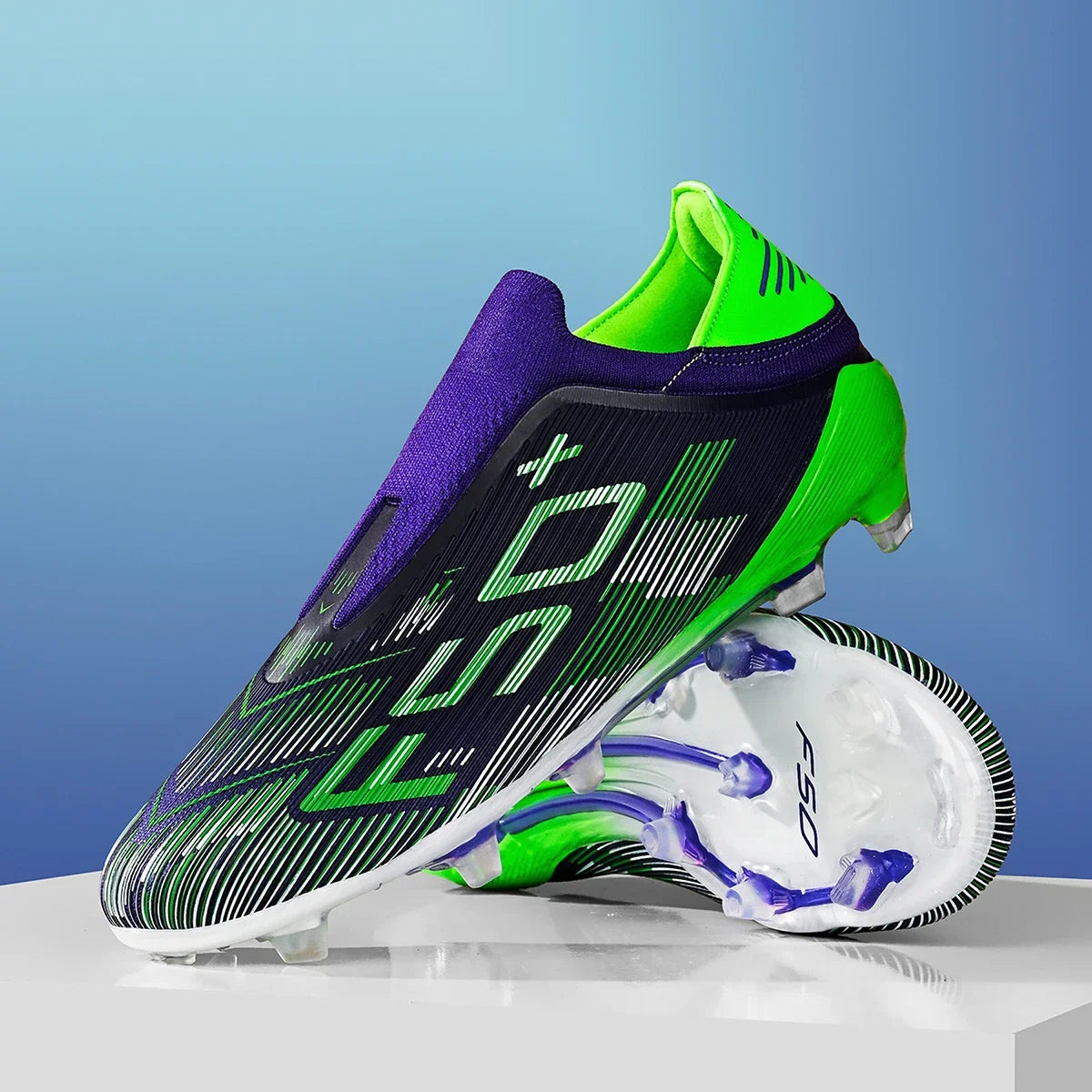 Nouvelles chaussures de football pour hommes, chaussures de soccer ultralégères, crampons, chaussures de futsal unisexes de haute qualité, vente chaude, baskets professionnelles TF/FG