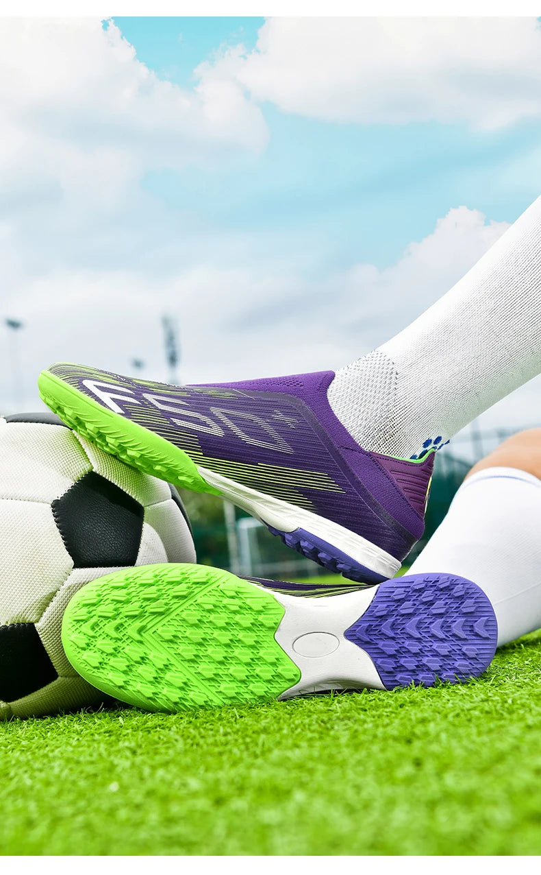 Nouvelles chaussures de football pour hommes, crampons antidérapants ultralégers FG pour gazon, chaussures de sport confortables pour adultes, chaussures de futsal antidérapantes