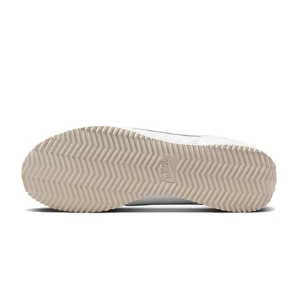 NIKE W CORTEZ Scarpe da skateboard da donna Sneakers Comode e traspiranti in cotone, modello low-top da donna