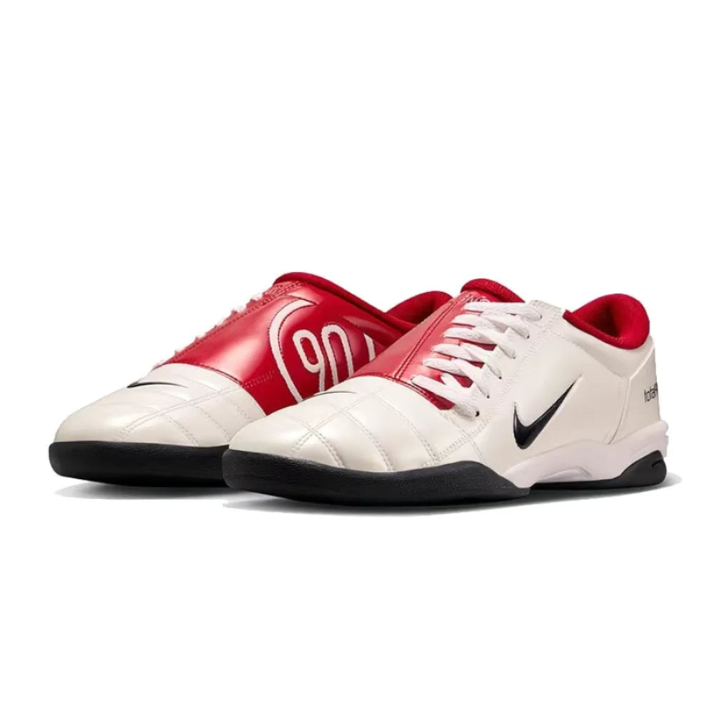 Nike Total 90 III – stylowe, minimalistyczne, wygodne, dobrze dopasowane, antypoślizgowe i wytrzymałe niskie buty piłkarskie (unisex, białe) HQ2851-100