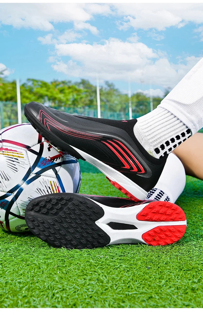 Nouvelles chaussures de football pour hommes TF/FG, chaussures de football professionnelles de haute qualité, chaussures de futsal unisexes pour femmes, vente chaude, crampons ultralégers, baskets.