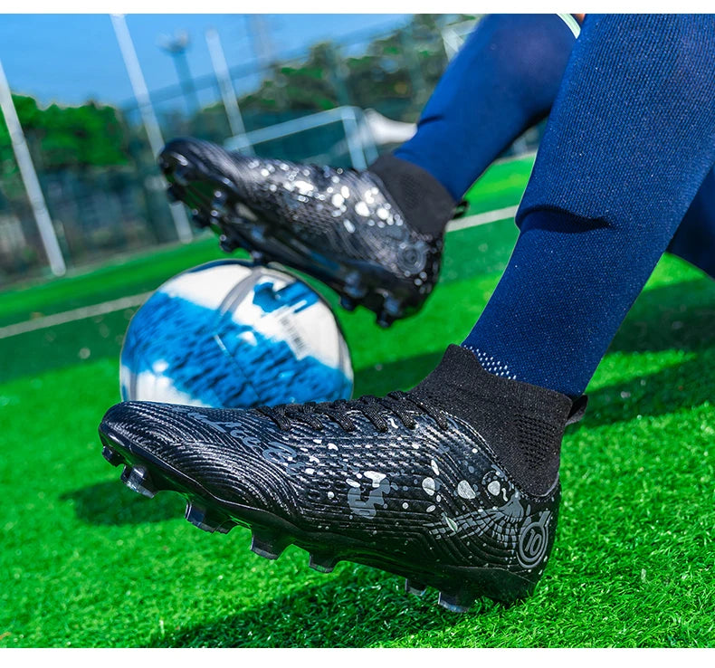 New Men Professional Soccer Shoes Non-slip Football Boots Unisex Breathable Futsal Sports New Cleats Drop Shipping Ultralight