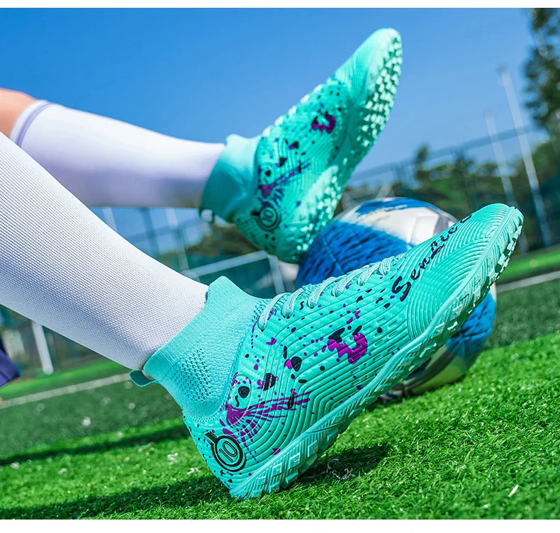 New Men Professional Soccer Shoes Non-slip Football Boots Unisex Breathable Futsal Sports New Cleats Drop Shipping Ultralight