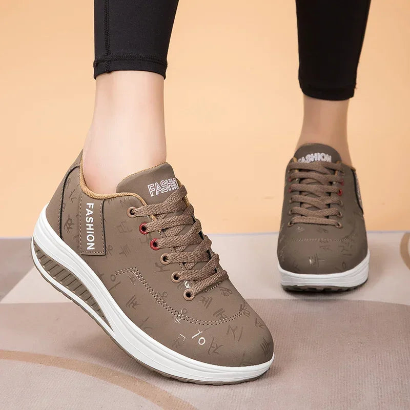 Women’s Outdoor Thick-Bottom Swinging Casual Shoes Fashion Platform Large 42 Flat-Bottom Walking Sports Shoes Walking and Running