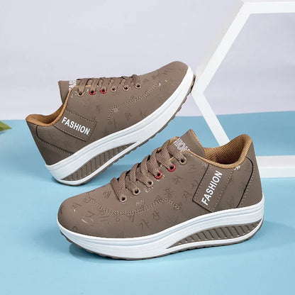 Women’s Outdoor Thick-Bottom Swinging Casual Shoes Fashion Platform Large 42 Flat-Bottom Walking Sports Shoes Walking and Running
