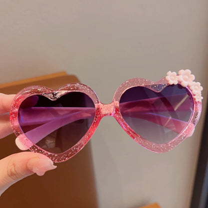 Baby Girls Cute Acrylic Heart Shape Flowers UV400 Sunglasses Children Outdoor Sun Protection Sunglasses Kids Sun Glasses