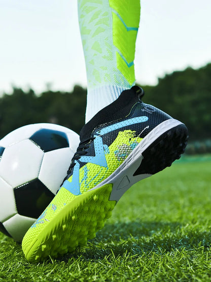 Chaussures de football TF pour adultes, semelle en caoutchouc résistante à l'usure pour terrain synthétique, chaussures de football légères en PU pour hommes, pour matchs sur gazon extérieur