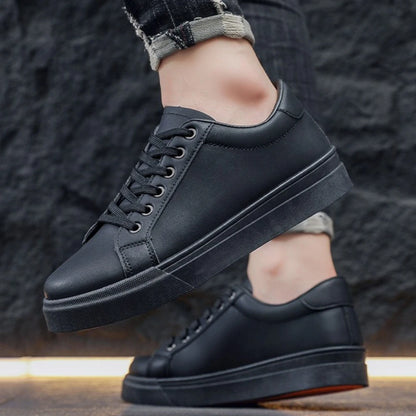 New Hot Selling Fashionable Men's Board Shoes Trendy White Shoes Student Sports  Leisure Shoes Versatile Men's Shoes