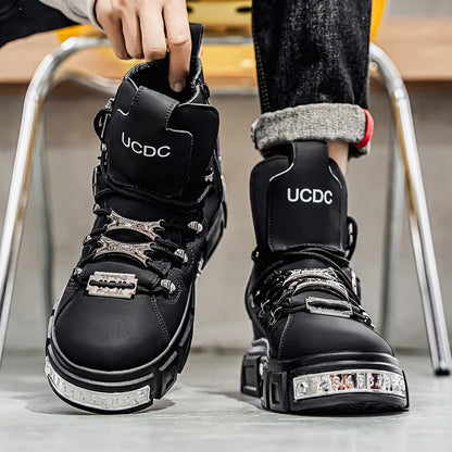 Baskets montantes noires à rivets, mode, pour homme, en cuir, design de luxe, chaussures de ville, style gothique et punk, bottes de moto pour homme, grandes tailles jusqu'à la taille 46