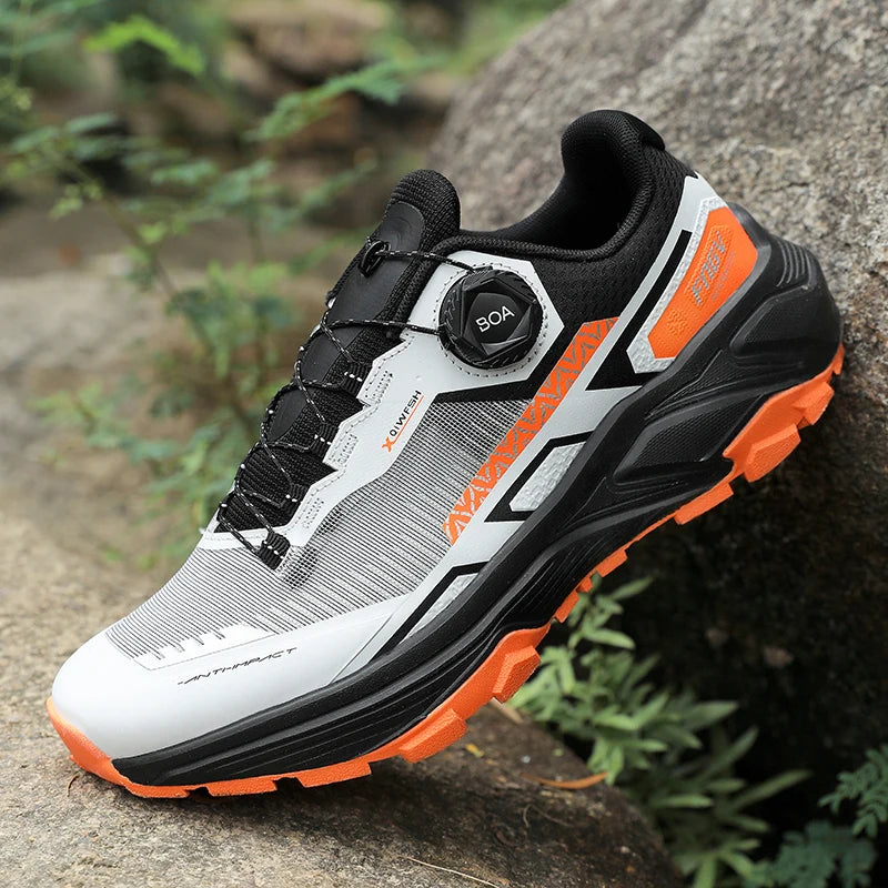 Men's Stylish Outdoor Hiking Shoes Hard-wearing Trekking Sneakers with Plush Warm Lining for Winter Male Footwear