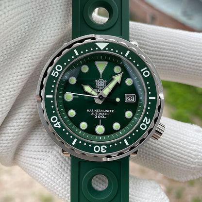 STEELDIVE SD1975 Mens Automatic Watches Men Dive Watch 300m Waterproof Mechanical Wristwatch C3 Luminous Clock Sapphire Mirror