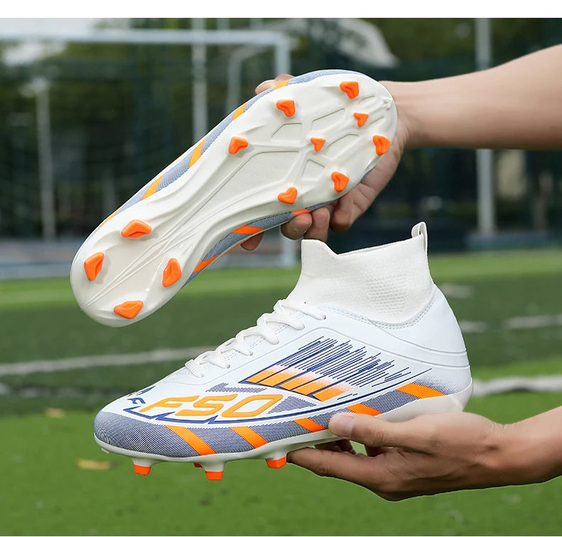 New Men Football Boots Non-Slip Boys Grass Cleats High-quality Match Soccer Shoes Hot-selling Sneakers Outdoor High-top Light