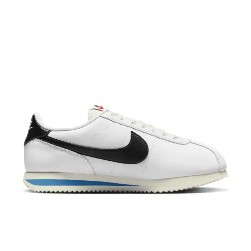 NIKE W CORTEZ Scarpe da skateboard da donna Sneakers Comode e traspiranti in cotone, modello low-top da donna